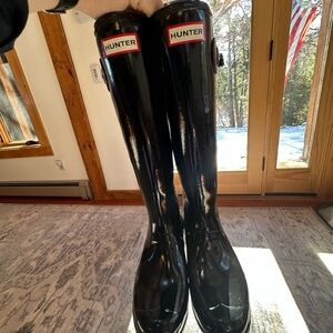 New w/ box Hunter Glossy Black Tall Boots